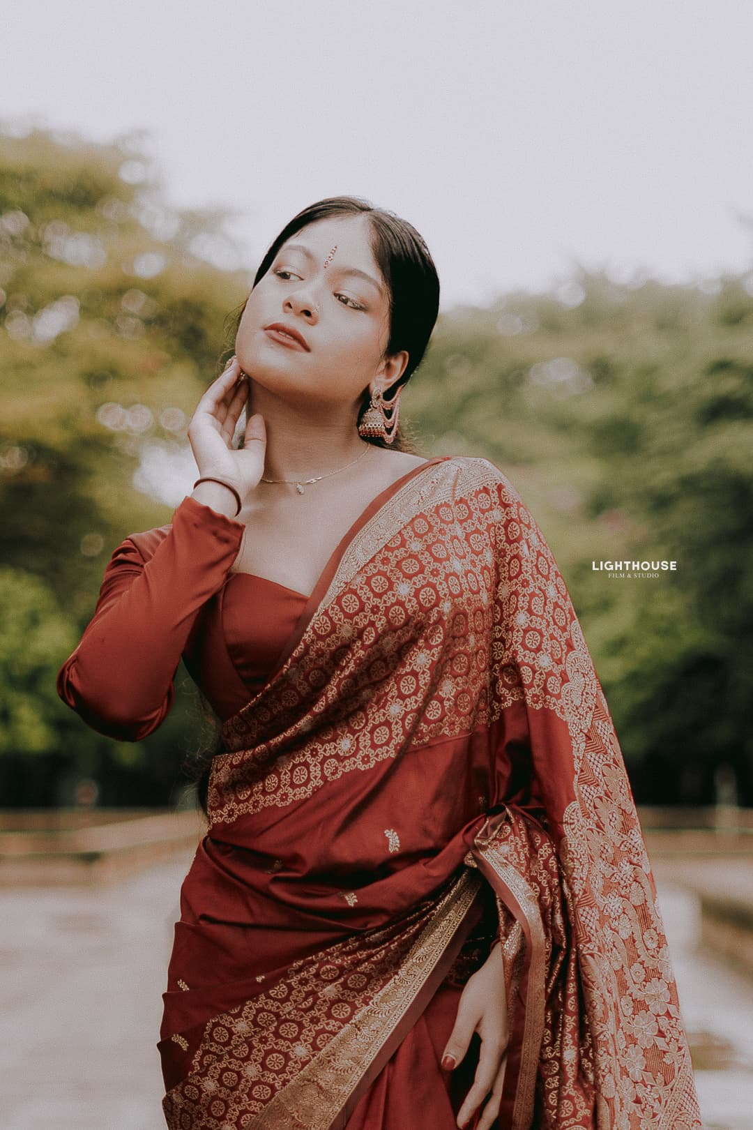 Apeksha Tamil photo-shoot gallery image 3